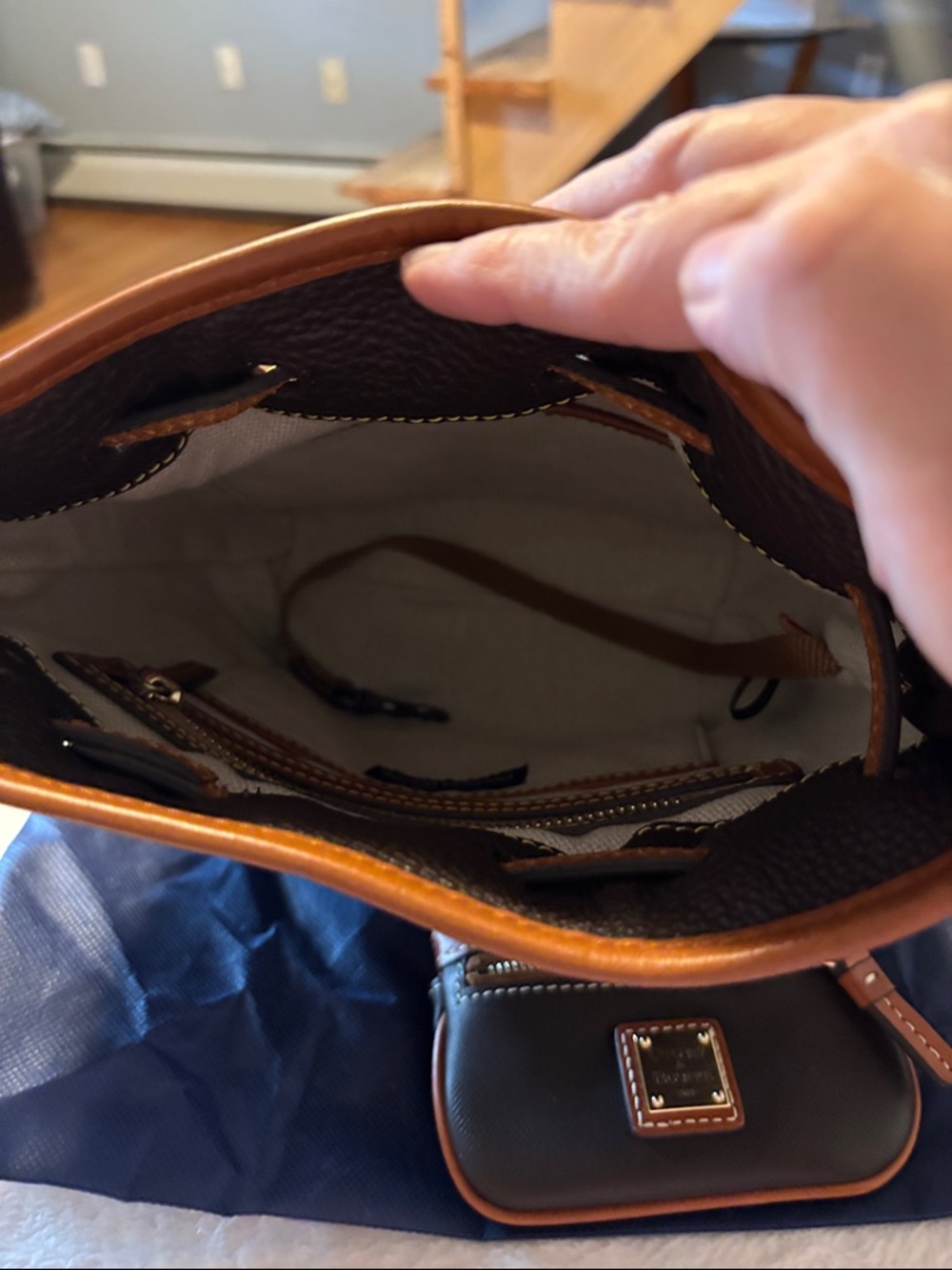 Dooney & Bourke Black Pebbled Leather Bucket Bag with Brown Trim and Coin Pouch - Picture 5 of 11